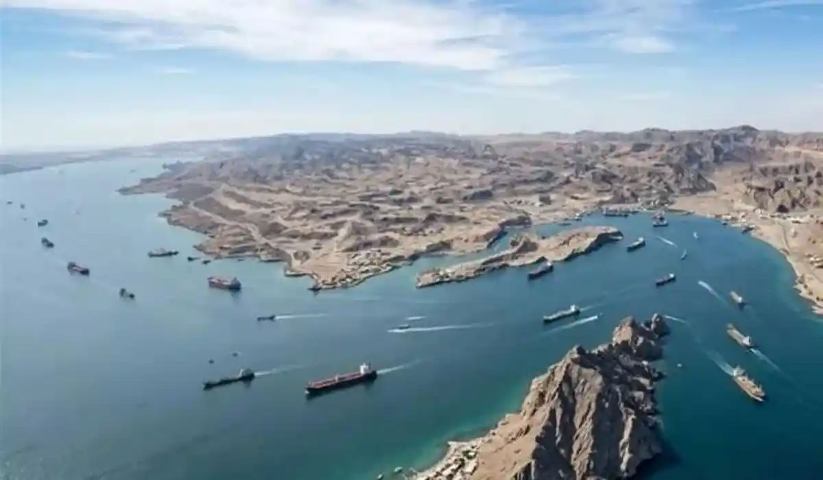 Inggris Bikin Kejutan! Tolak Gabung AS Dalam Blokade Pelabuhan Iran di Hormuz